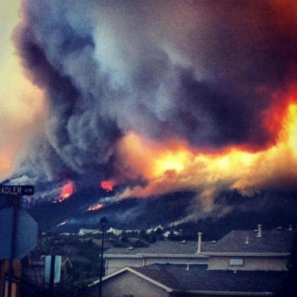 Wildfire in Colorado Springs now 45 contained Earth