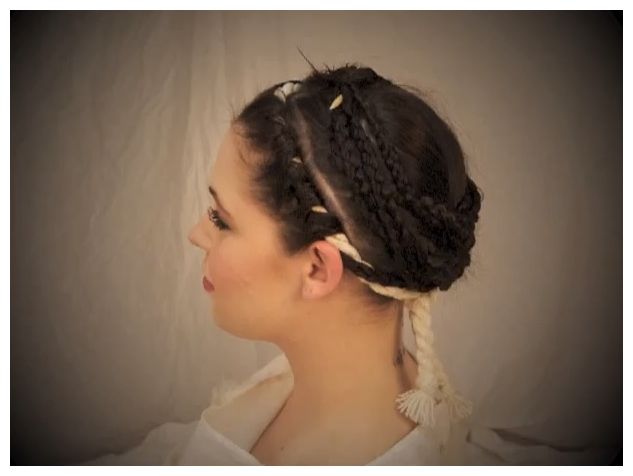 Video: Re-creating the hairstyle of the ancient Roman Vestal Virgins ...