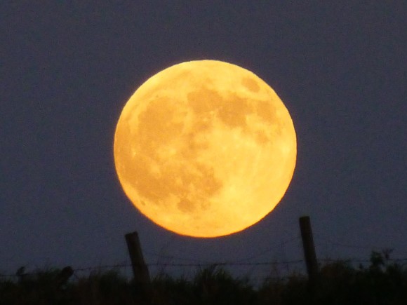 Supermoon on May 24, 2013 as seen by Michelle Connelly in Ferrden, Scotland.