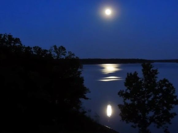 May 24 supermoon over Mississinewa Lake in Indiana from Regine Brindle.
