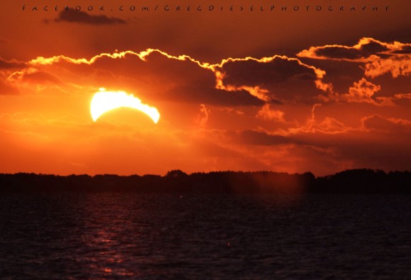 GregDiesel Landscape Photography  captured this beautiful shot of today's eclipse at sunrise in North Carolina.  Thank you, GregDiesel!  Visit GregDiesel's Online Gallery here.