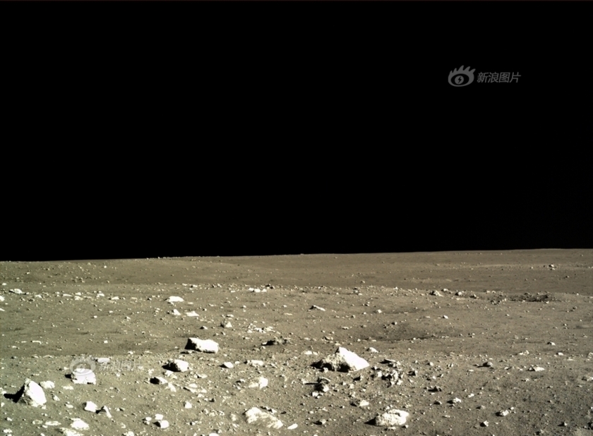 Chang'e tem essa visão da superfície lunar.  Imagem adquiriu 15 dez 2013.  Academia Chinesa de Ciências foto através da Sociedade Planetária.