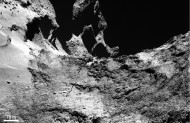 This image from Rosetta’s OSIRIS narrow-angle camera shows part of a large fracture in the neck of comet 67P/Churyumov-Gerasimenko.  Image via ESA/Rosetta/MPS for OSIRIS Team.