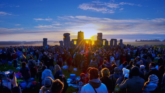 Summer solstice at Stonehenge via stonehengetrips.com
