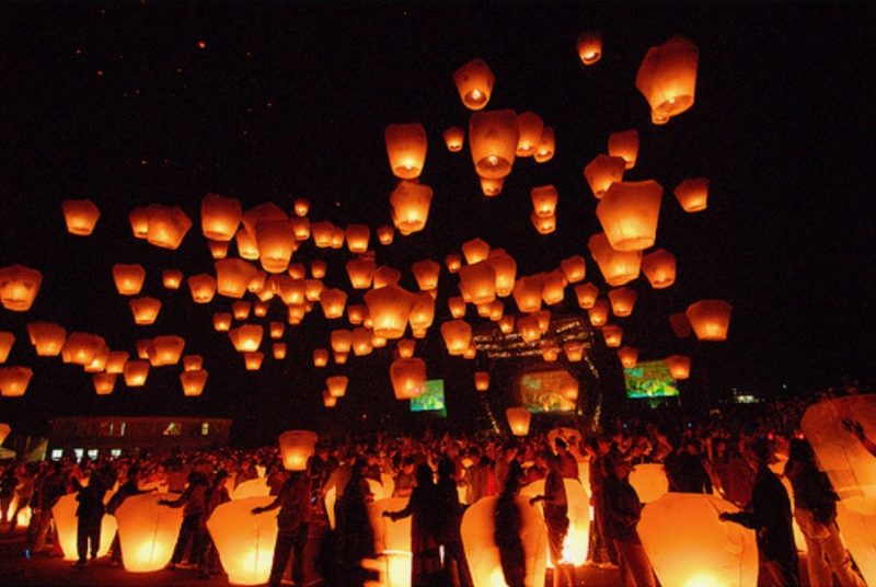 Lantern festivals in asia essay