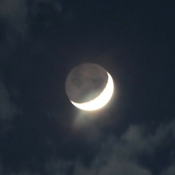 moon_waxing_crescent_12-16-2012_Curtis_Beaird_S_GA_cropped-e1355745014331.jpg